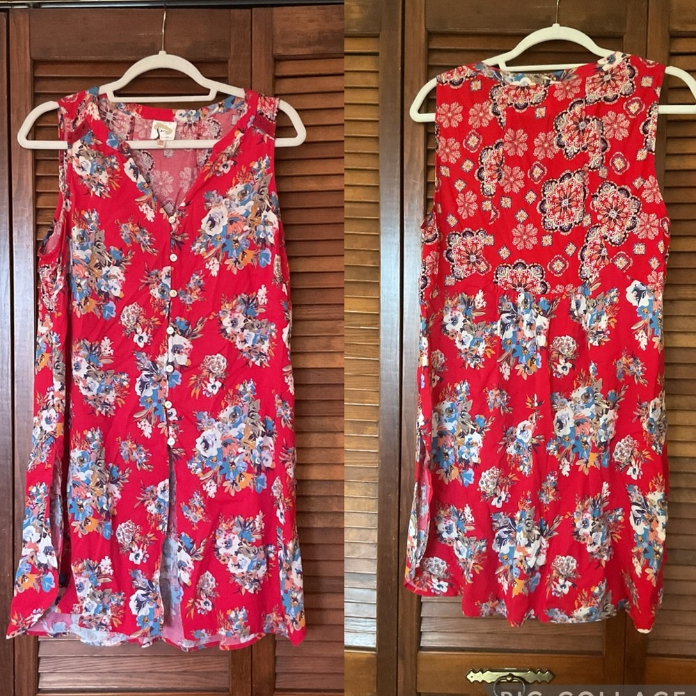 Fig and Flower lightweight red floral tunic top coverup size medium.